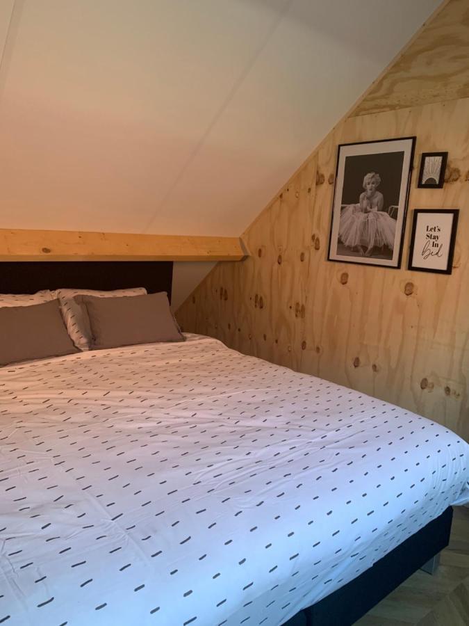 Вілла Tiny House Thuus Сінт-Анналанд Екстер'єр фото