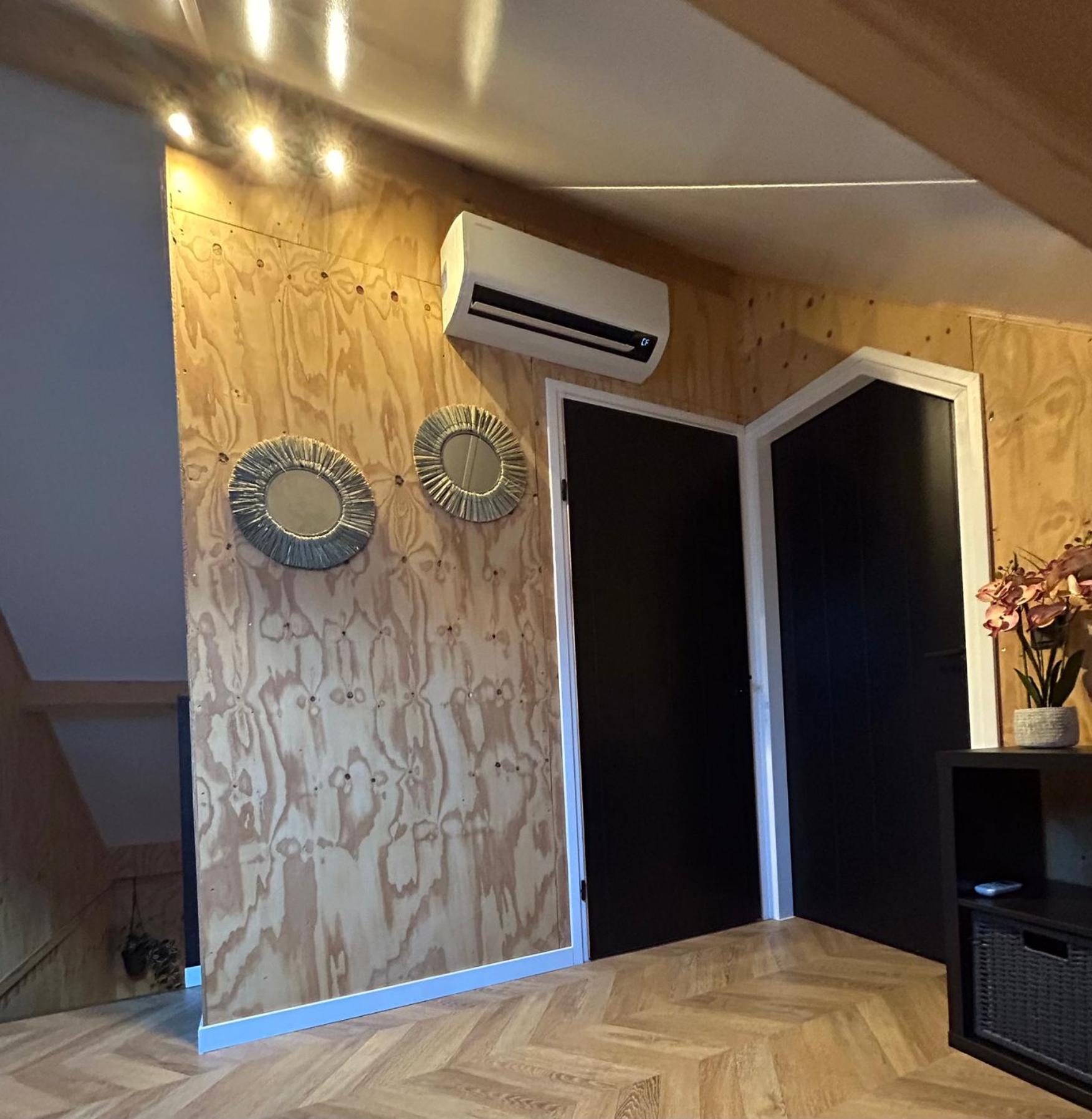 Вілла Tiny House Thuus Сінт-Анналанд Екстер'єр фото