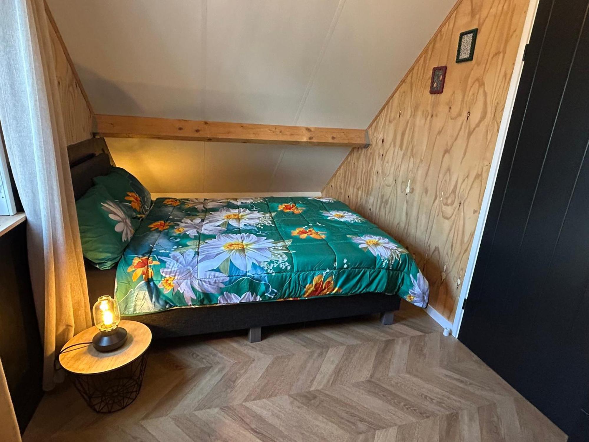Вілла Tiny House Thuus Сінт-Анналанд Екстер'єр фото